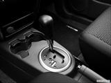  Gear shifter/center console photo